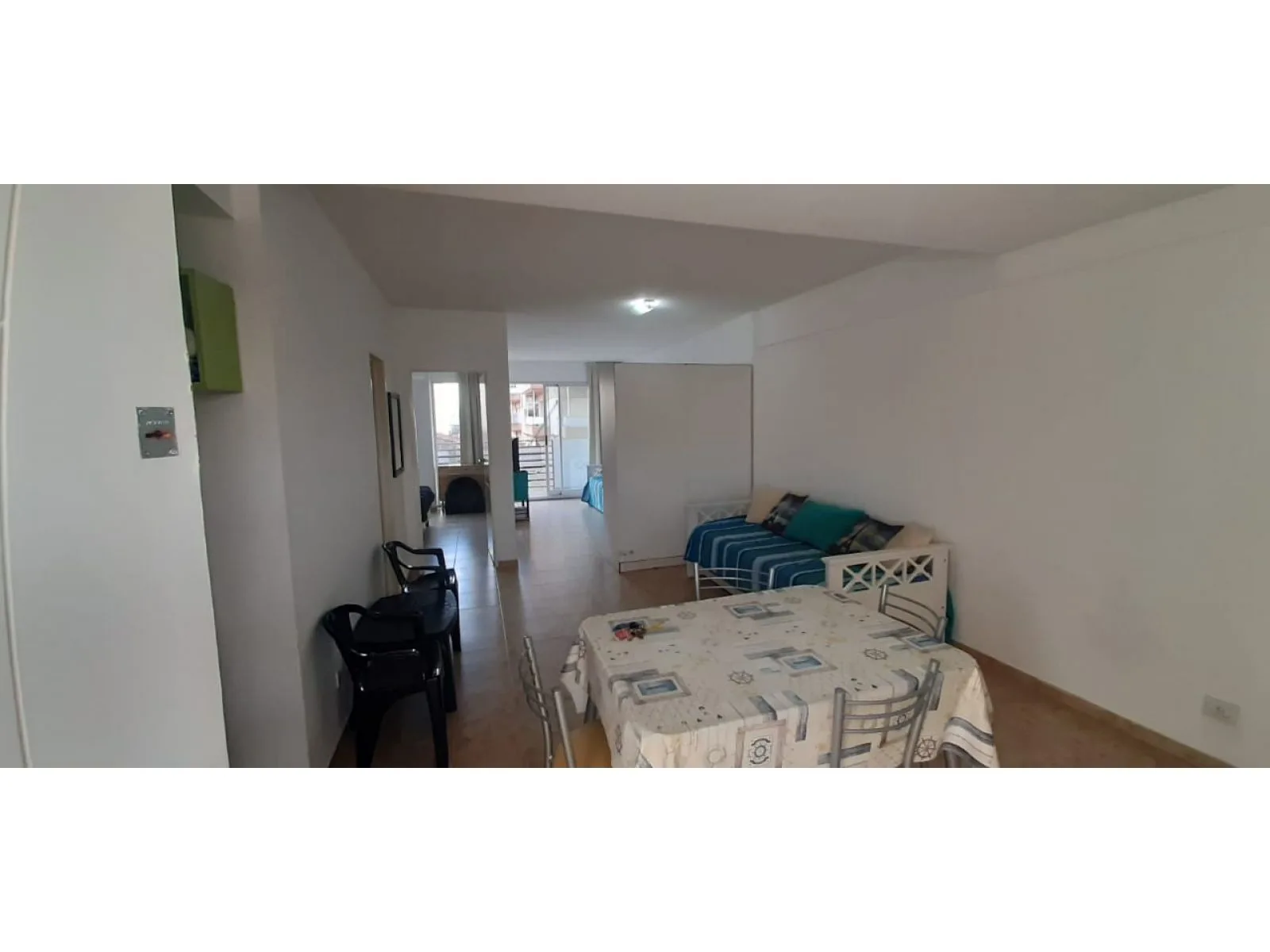 Spacious 1-Bedroom Apartment with Balcony in Miramar, Miralmar Building – photo 10 of 22