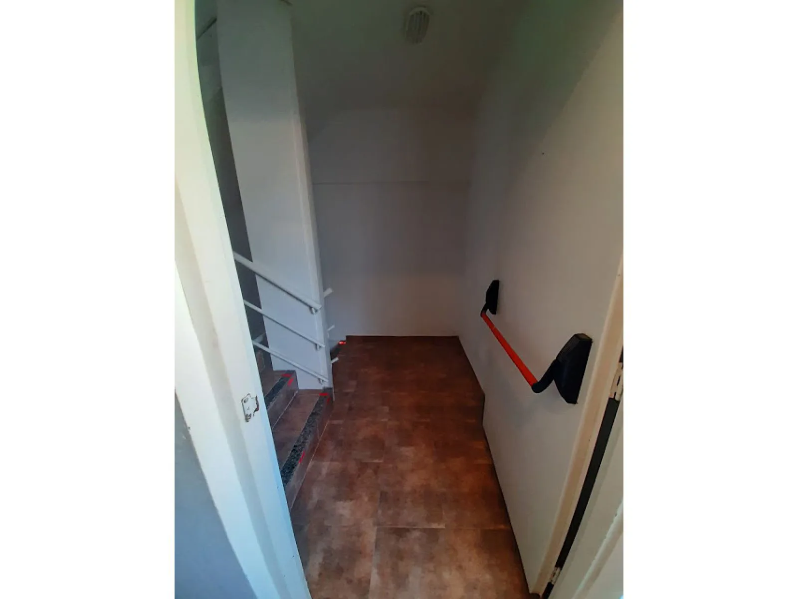Spacious 1-Bedroom Apartment with Balcony in Miramar, Miralmar Building – photo 17 of 22