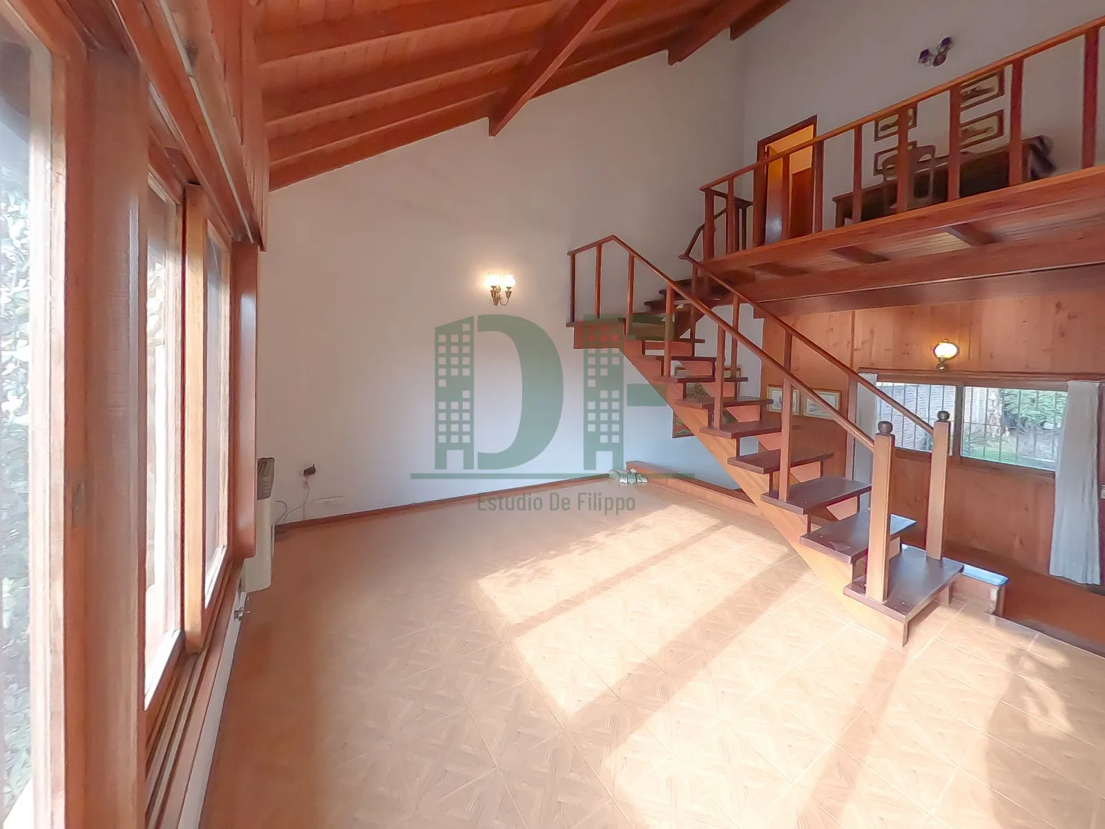 Casa en Venta en Zona Oeste del Gran Bs. As. (Suipacha - Bs. As.) foto 2