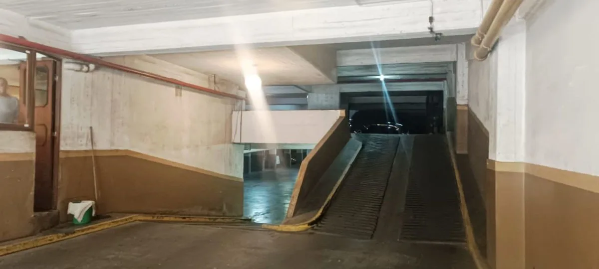VENTA COCHERA ALMAGRO foto 2