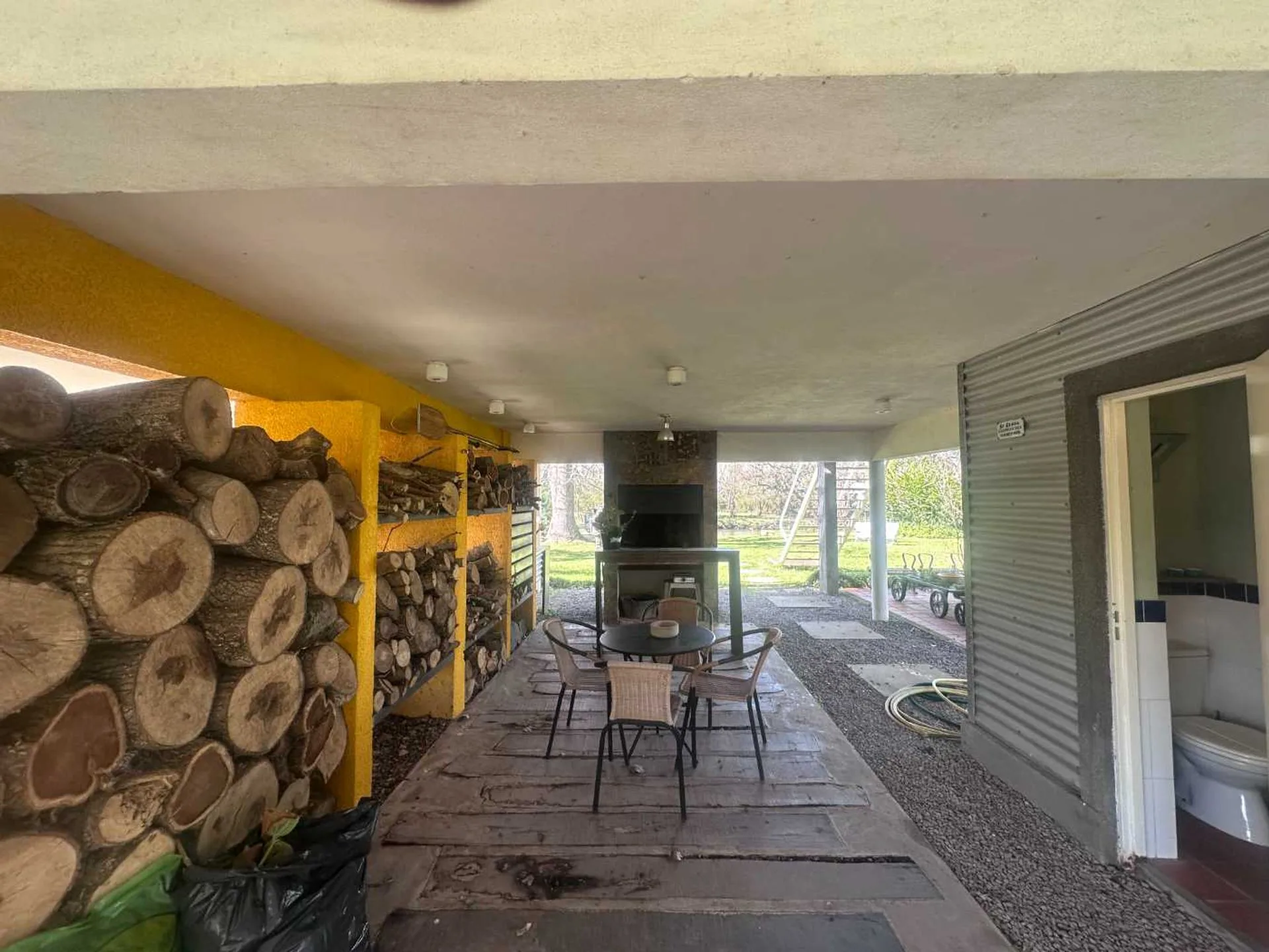 VENTA CASA C/MUELLE- CLUB JARDIN NÁUTICO ESCOBAR foto 3