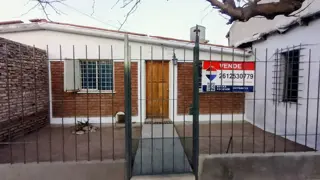 VENTA DE CASA BARRIO LA ESTANCUELA GODOY CRUZ foto 1
