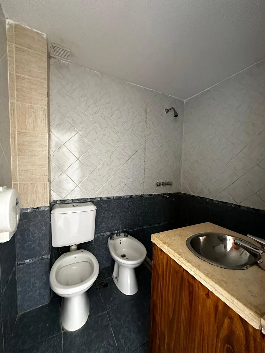 VENTA DUPLEX 1 DORMITORIO ESPAÑA Y HOSPITALES foto 3