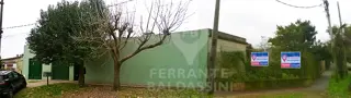 BURZACO : CASA C/GALPON. INTERESANTE PROPUESTA.
180 M2 CONSTRUIDOS
2 DORM. 2 PATIOS, GALPÓN, COCHERA, COMEDOR, JARDÍN, TERRAZA foto 1