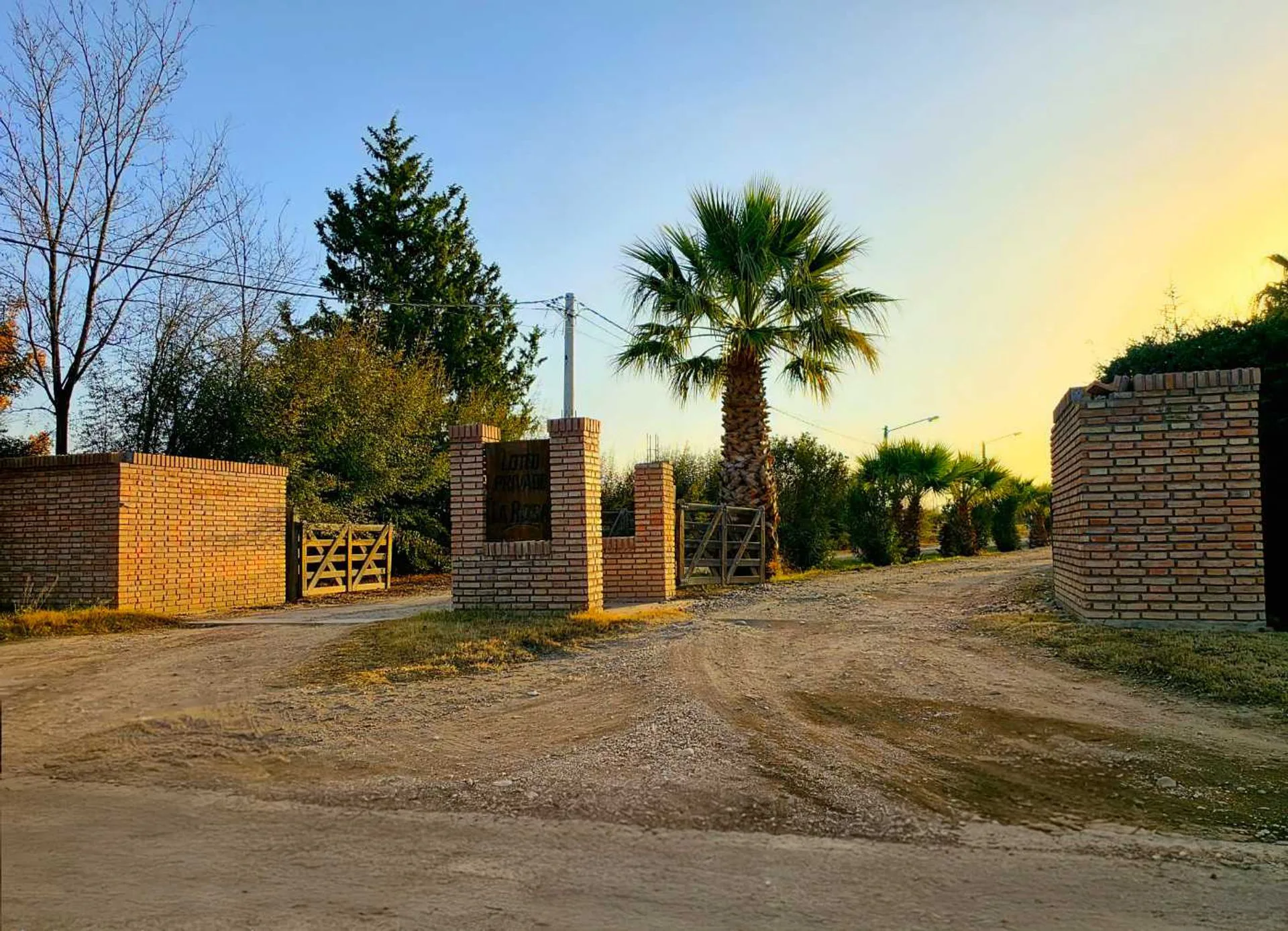 VENTA TERRENO EN LOTEO SEMI PRIVADO, RAMA CAÍDA