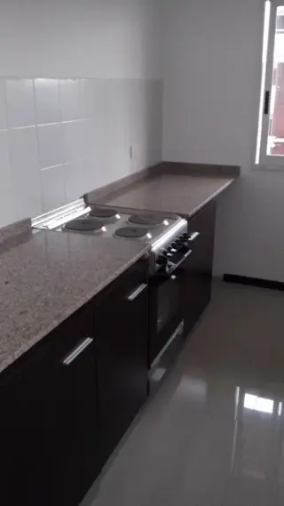 2ambientes  A ESTRENAR Contrafrente Balcon 1ra Categoria 69mts Opcion Cochera foto 5