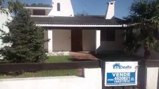 Casa de categoría de 2 dormitorios en Santa Rosa de Calamuchita foto 1