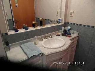 Excelente Casa de 5 Amb, Garage, Parque, Quincho foto 1