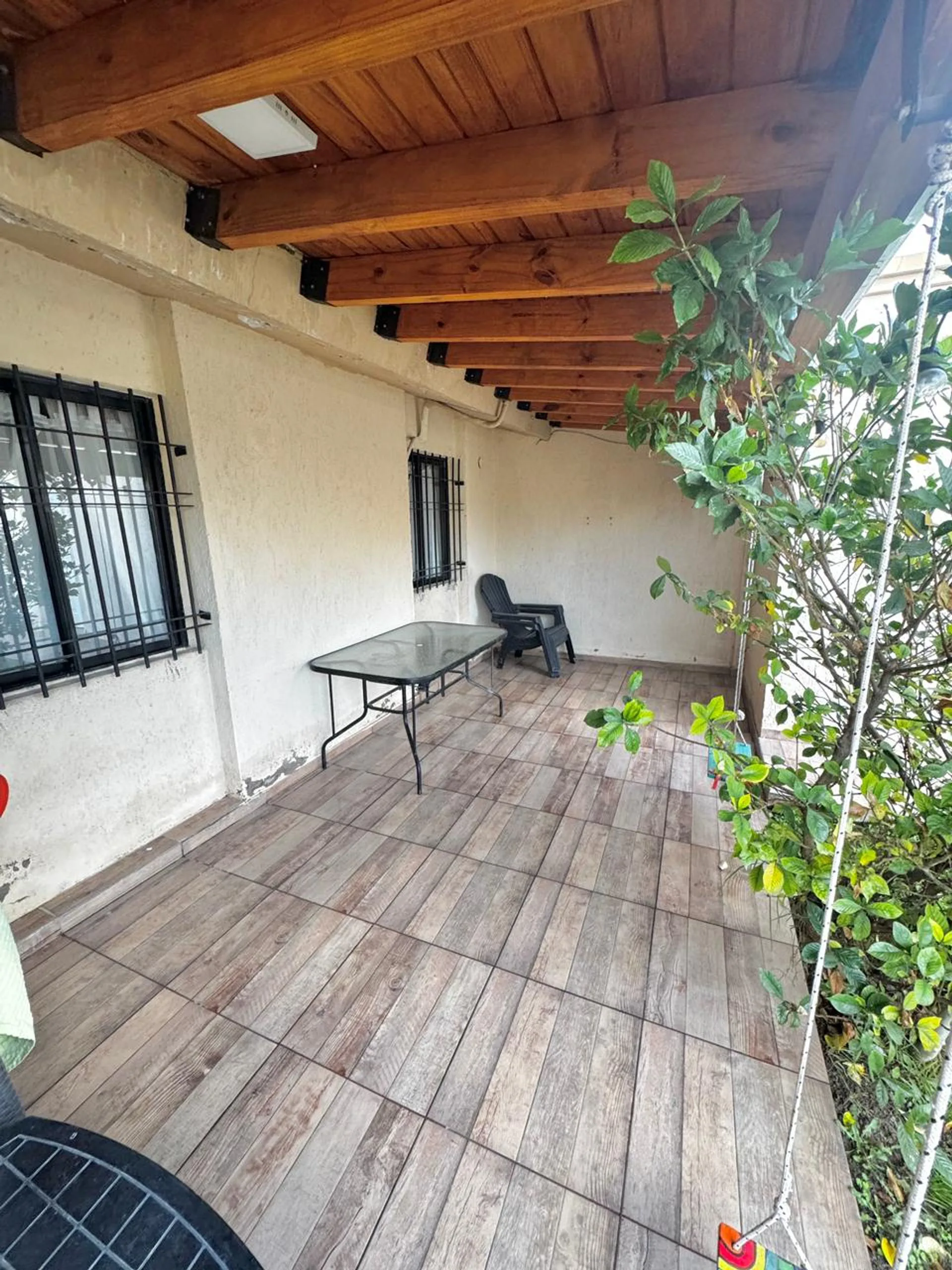 CASA AMPLIA EN MAIPU foto 2