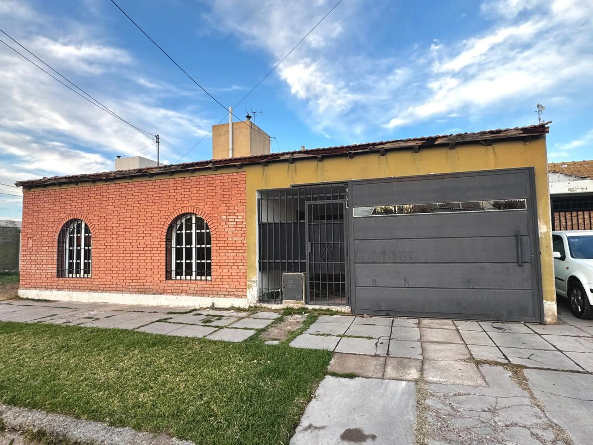 CASA AMPLIA EN MAIPU foto 5