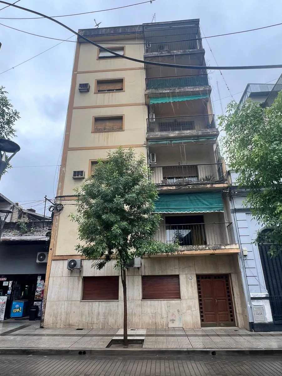 VENTA DPTO 2 DORM C/DEPEND. Y BALCÓN PLENO CENTRO