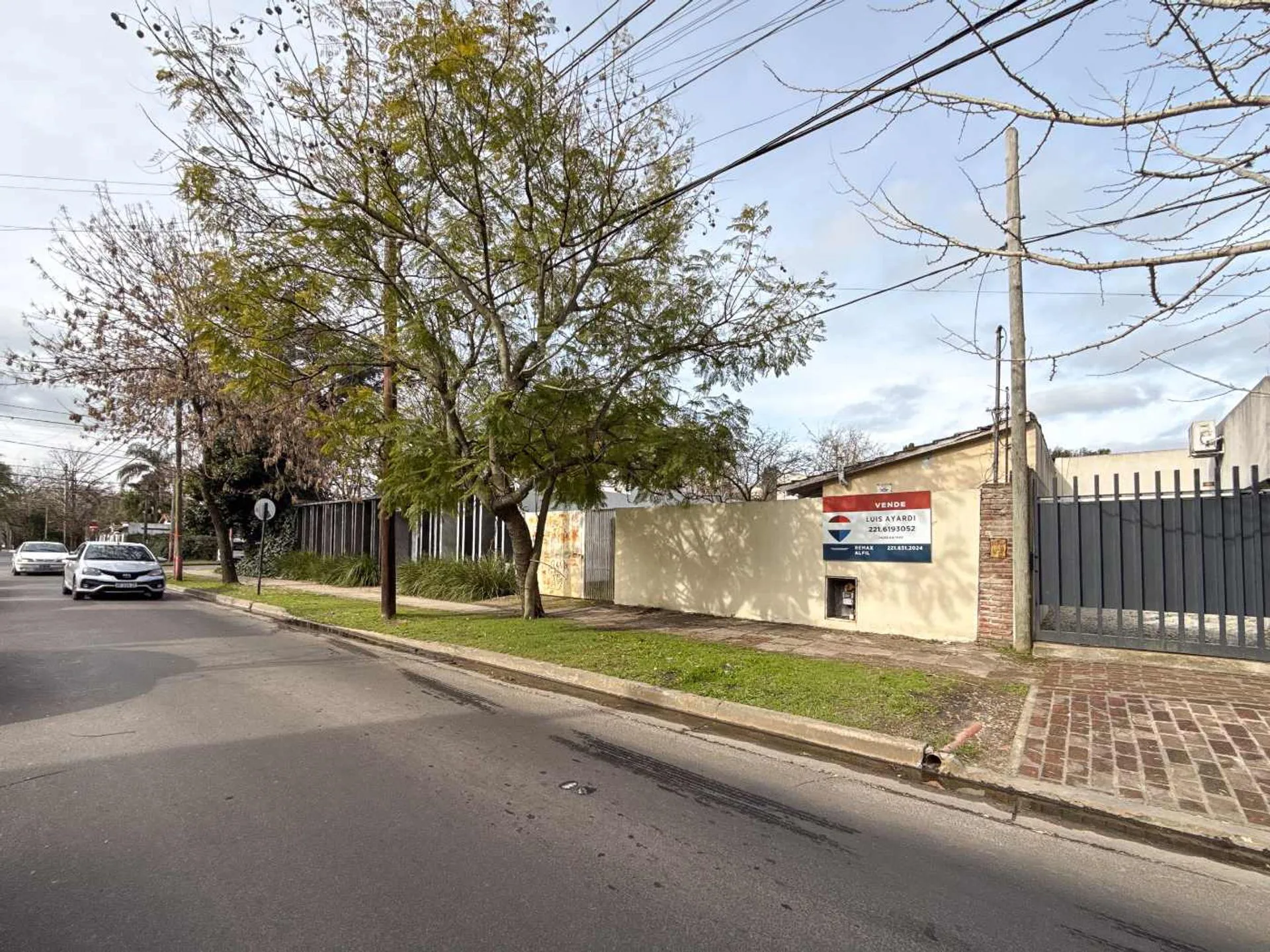 Casa en venta City Bell Calle Cantilo foto 2