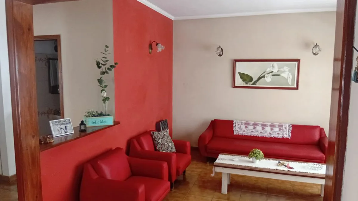 CASA EN VENTA , 4 AMBIENTES I LUJAN I APTO CREDITO foto 3