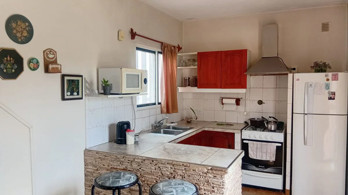 CASA EN VENTA , 4 AMBIENTES I LUJAN I APTO CREDITO foto 4