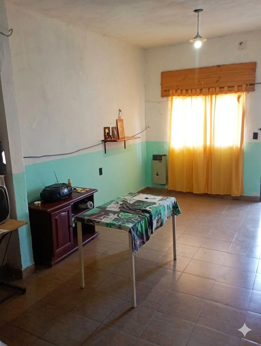 Casa en venta en Moreno foto 3