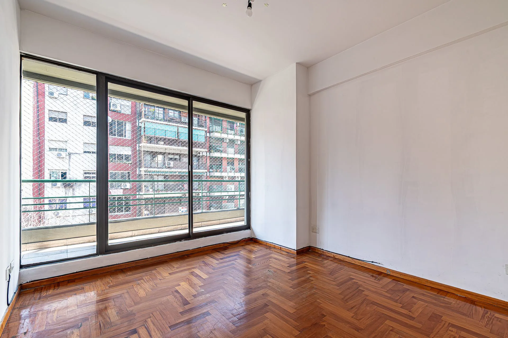 VENTA DEPTO 3 AMB VILLA CRESPO BALCON APTO CREDITO foto 2