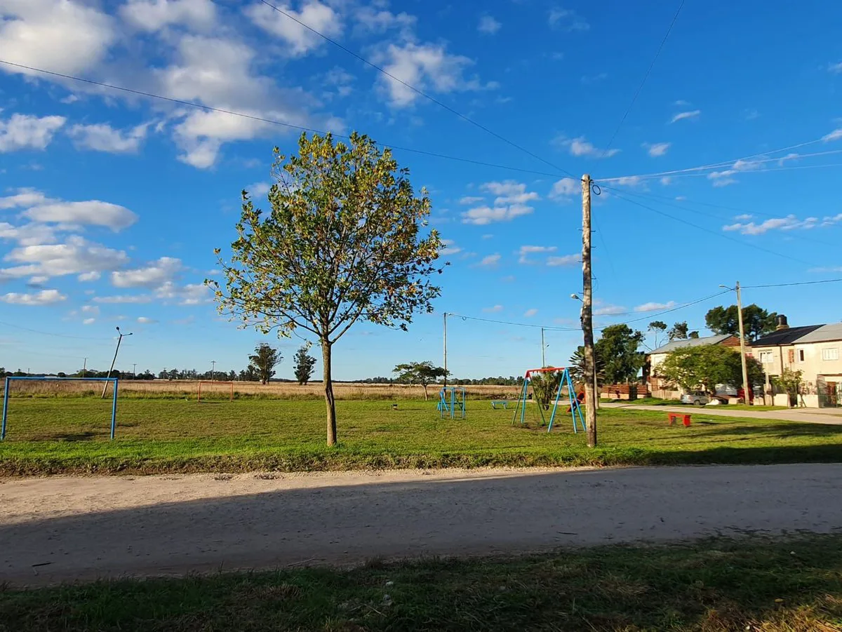 Venta lote barrio  Etchepare foto 3