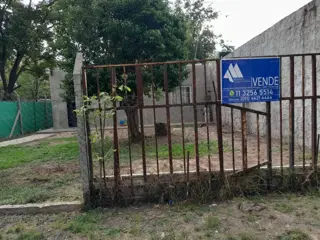 Dos Departamentos en La Reja, Moreno. foto 1