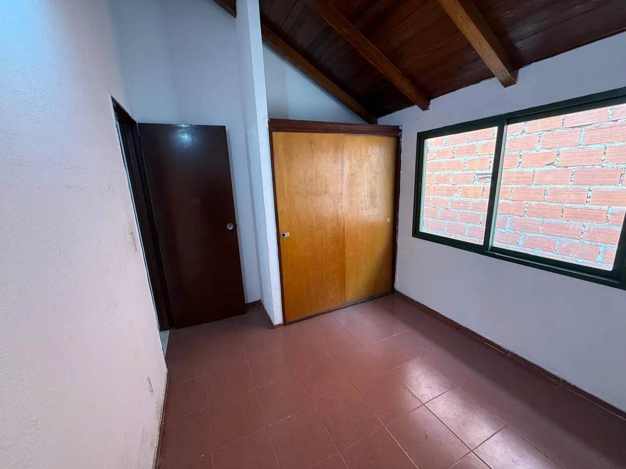 DUPLEX 3 AMB CON PATIO - VILLA LUZURIAGA - OPORTUNIDAD foto 5