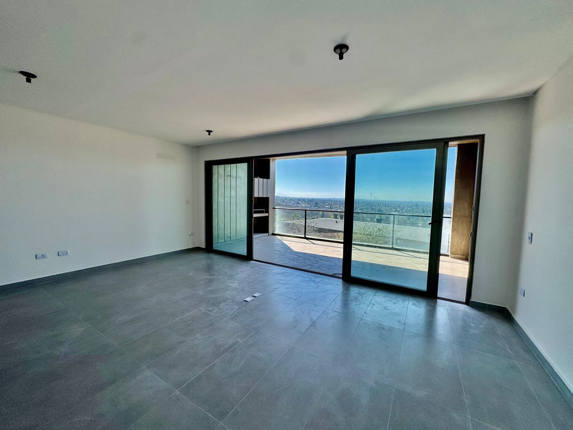 VENTA DEPARTAMENTO LOFT – SEMINARIOS SUITES foto 2