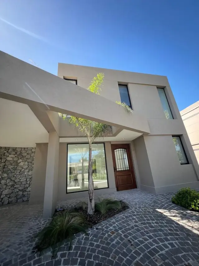 CASA EN VENTA EN FINCAS DE HUDSON