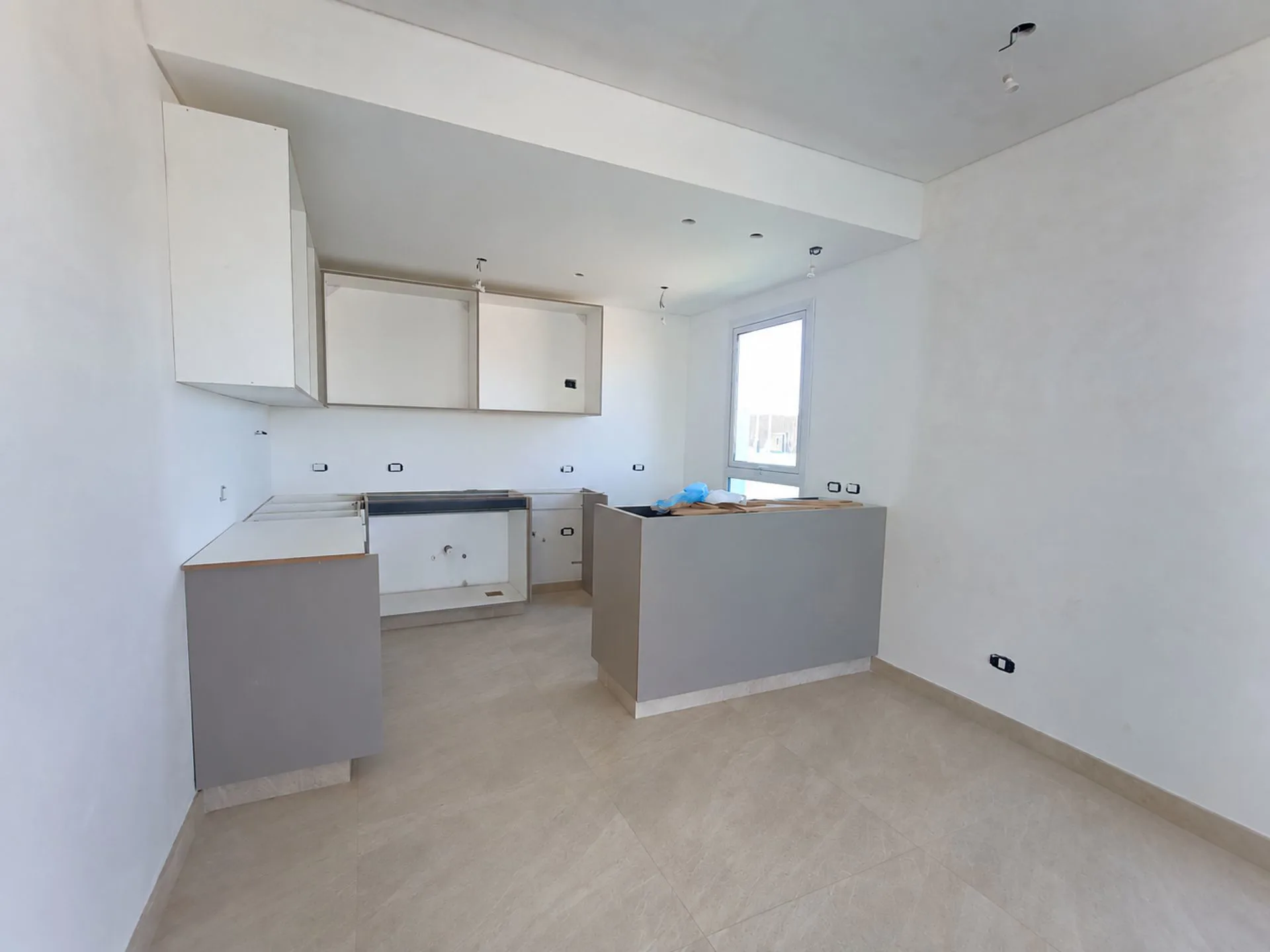 CASA A ESTRENAR EN VENTA - BARRIO LAR DE TERRADA foto 3