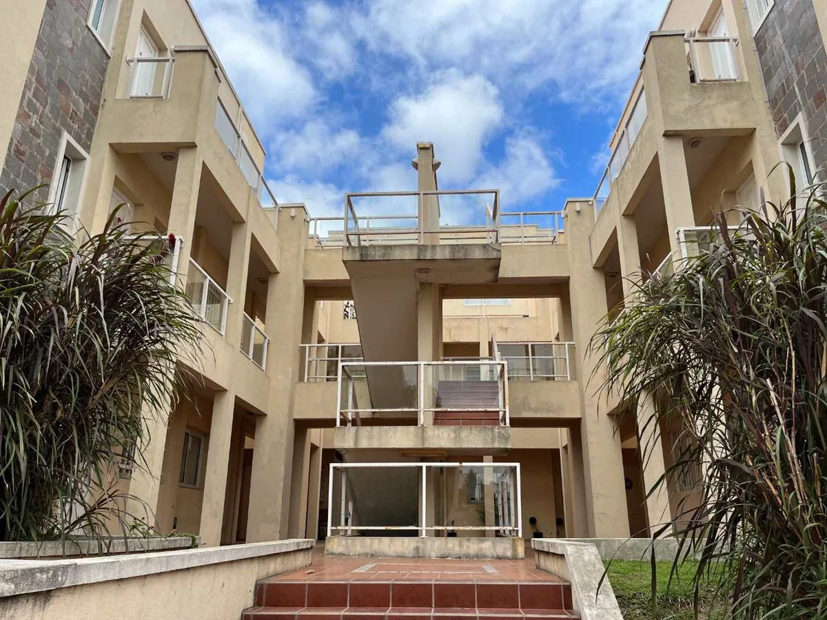 DEPARTAMENTO VENTA PINAMAR, 2 AMBIENTES, COCHERA foto 2