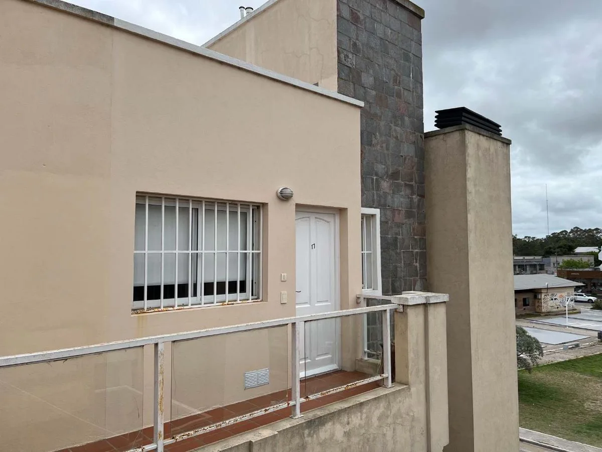 DEPARTAMENTO VENTA PINAMAR, 2 AMBIENTES, COCHERA foto 3