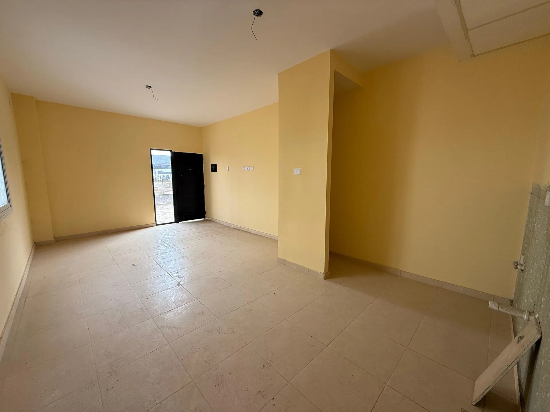 VENTA DPTO EN POZO 2 DORMITORIOS EN PLANTA ALTA foto 3