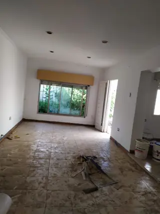 Casa con dpto en el fondo. Junín. foto 5