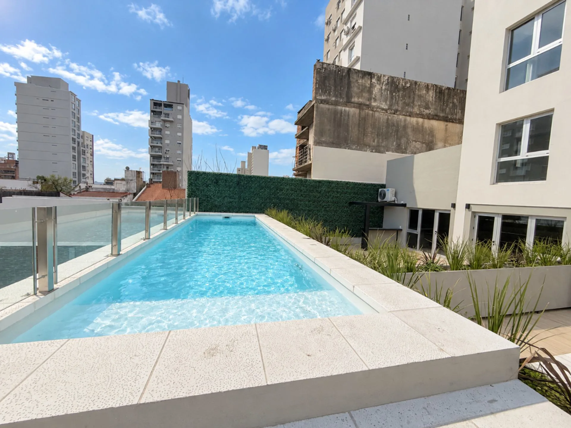 VENTA – Dpto de 2 dormitorios con amenities foto 2