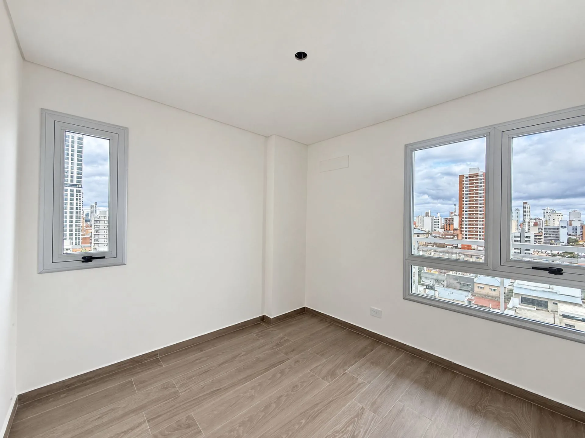 VENTA – Dpto de 2 dormitorios con amenities foto 4