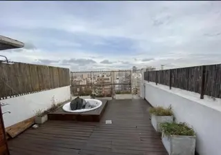 Alquiler temporario hermoso TRIplex con terraza con Jacuzzi Lavadero Parrilla foto 2