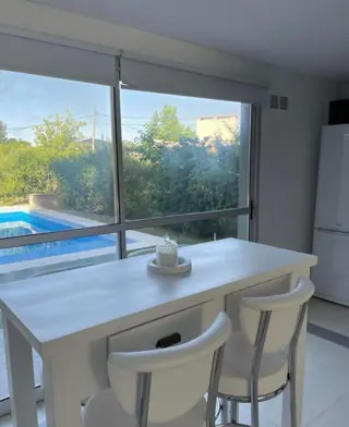 Casa en Alquiler Temporal con Pileta en Barrio Privado El Carmencito foto 2