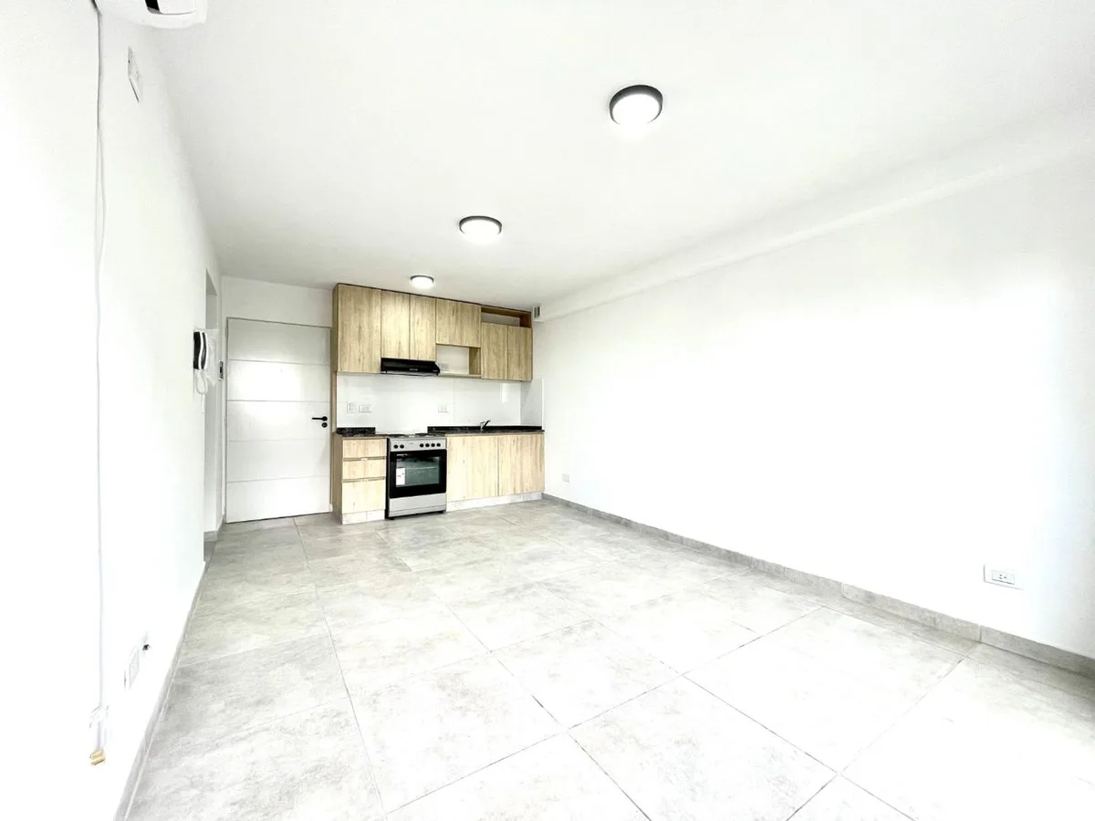VENTA DEPARTAMENTO 2 AMBIENTES EN MORON foto 3