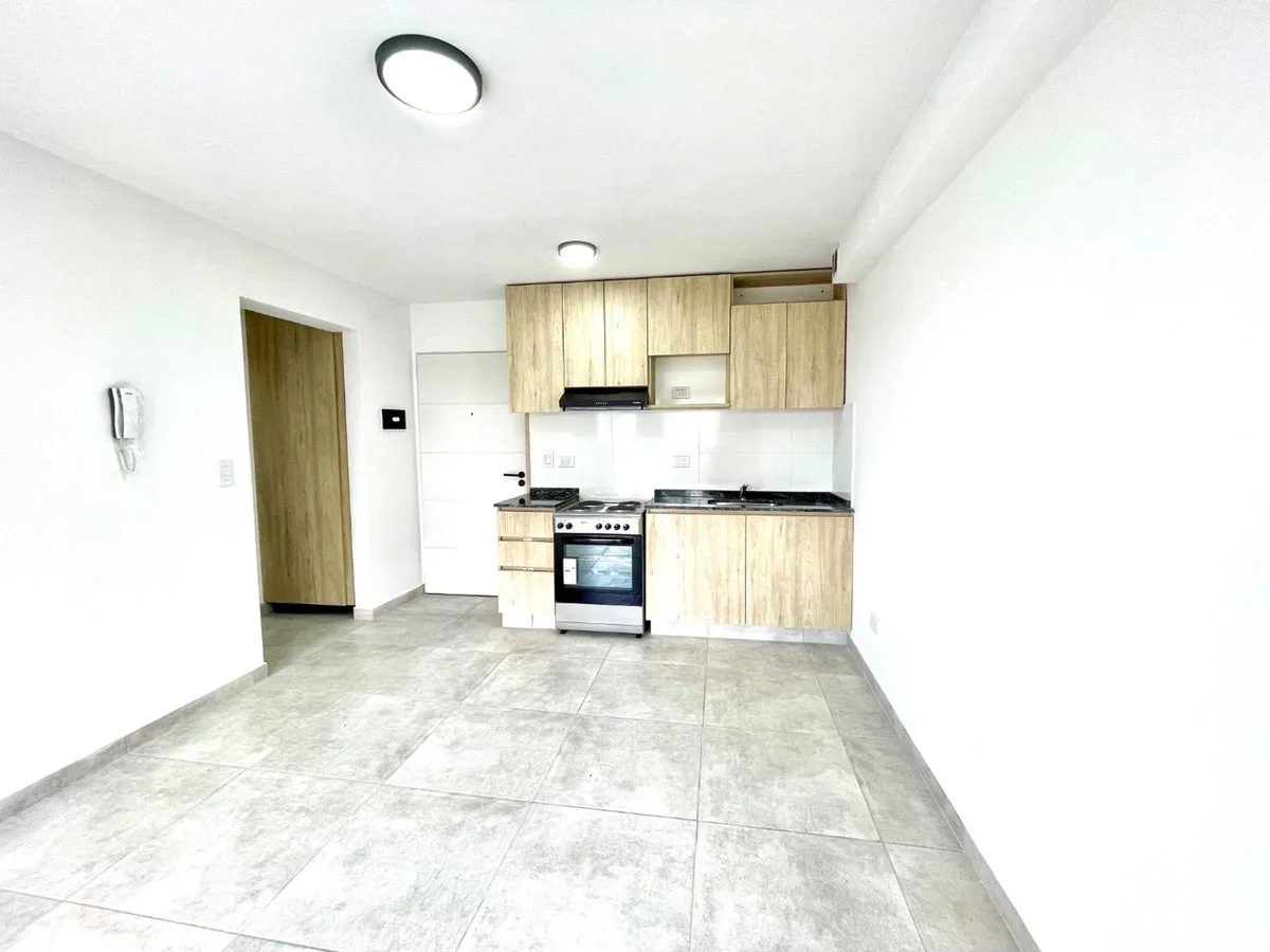 VENTA DEPARTAMENTO 2 AMBIENTES EN MORON foto 4