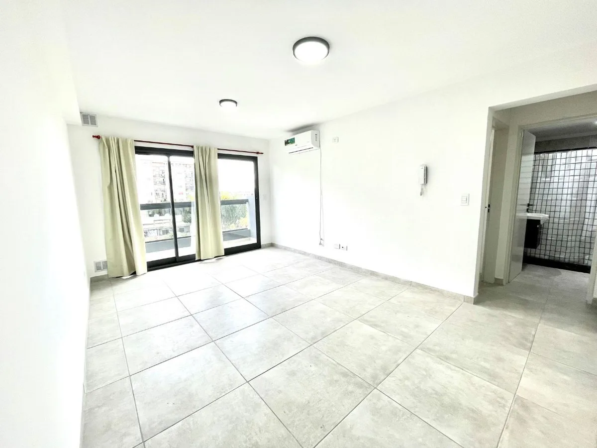 VENTA DEPARTAMENTO 2 AMBIENTES EN MORON foto 5