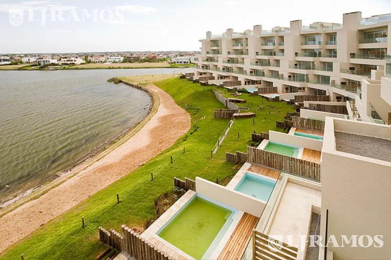 Departamento  de 3 ambientes en venta  en Praia - Nordelta foto 3