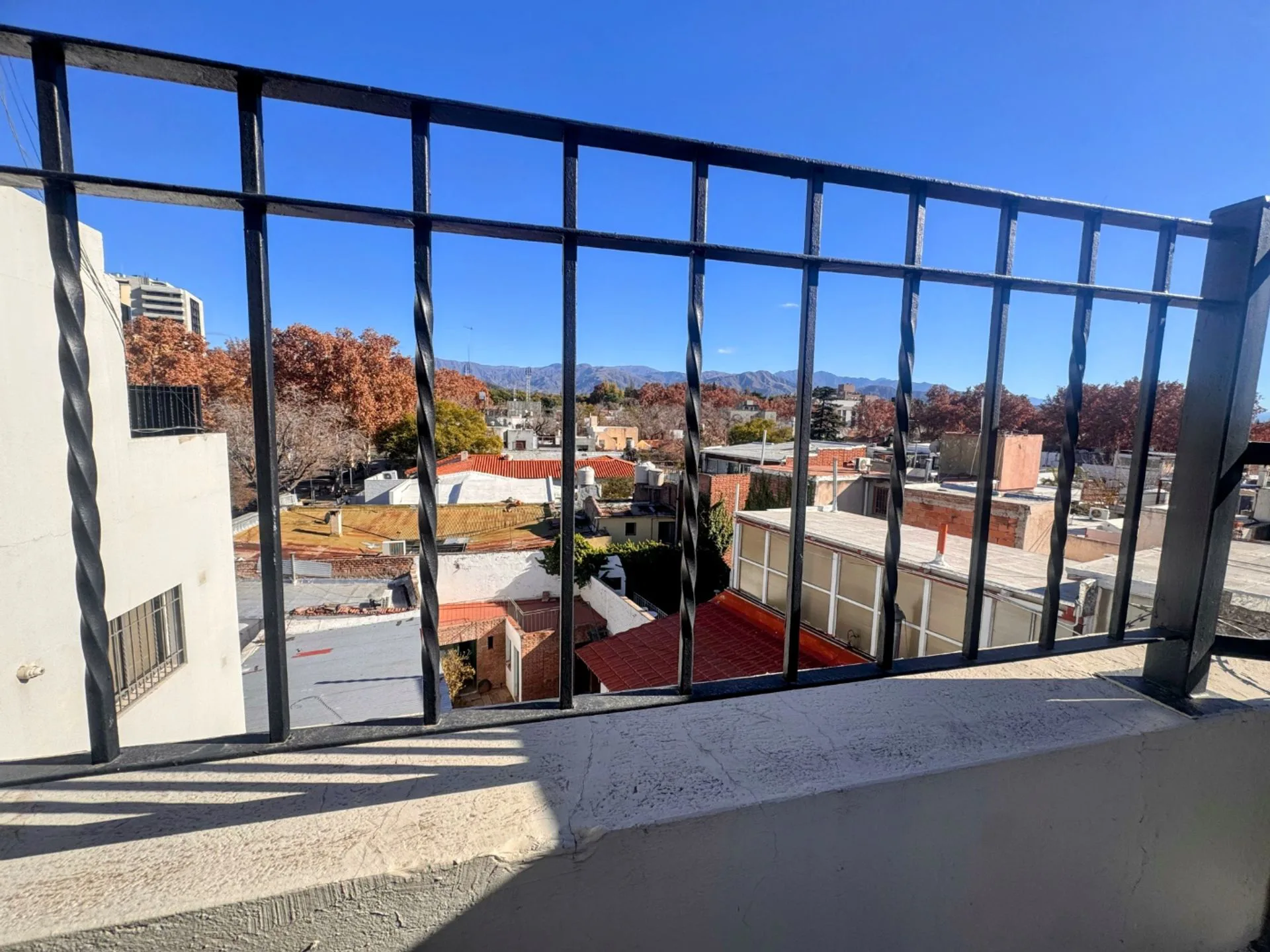 Alquiler exclusivo departamento en la mejor zona foto 3