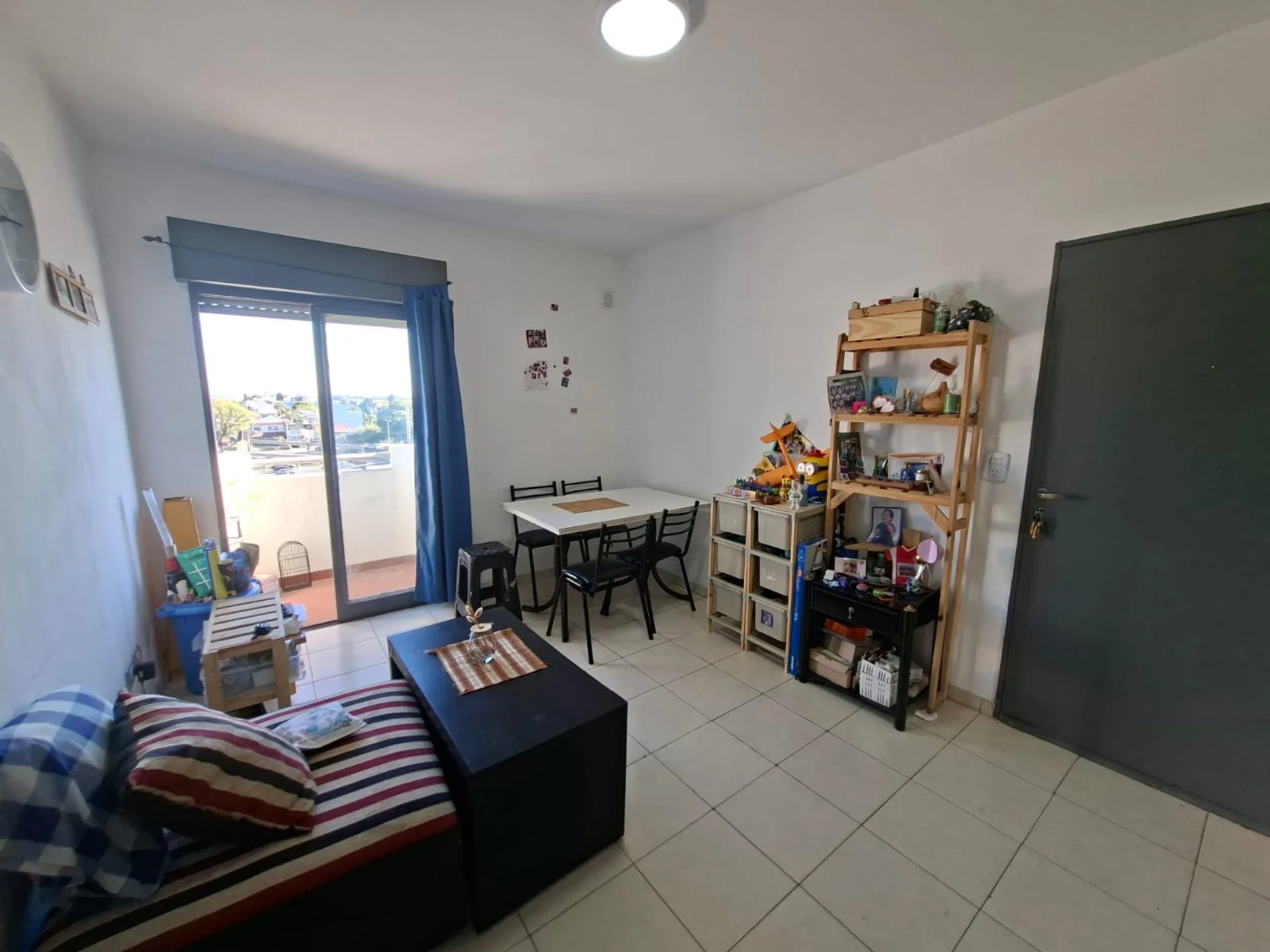 DEPARTAMENTO 2 AMBIENTES C/ COCHERA EN VENTA foto 2