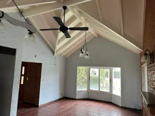 Venta de casa en Echeverría del lago de 4 amb, con piscina- Canning foto 2