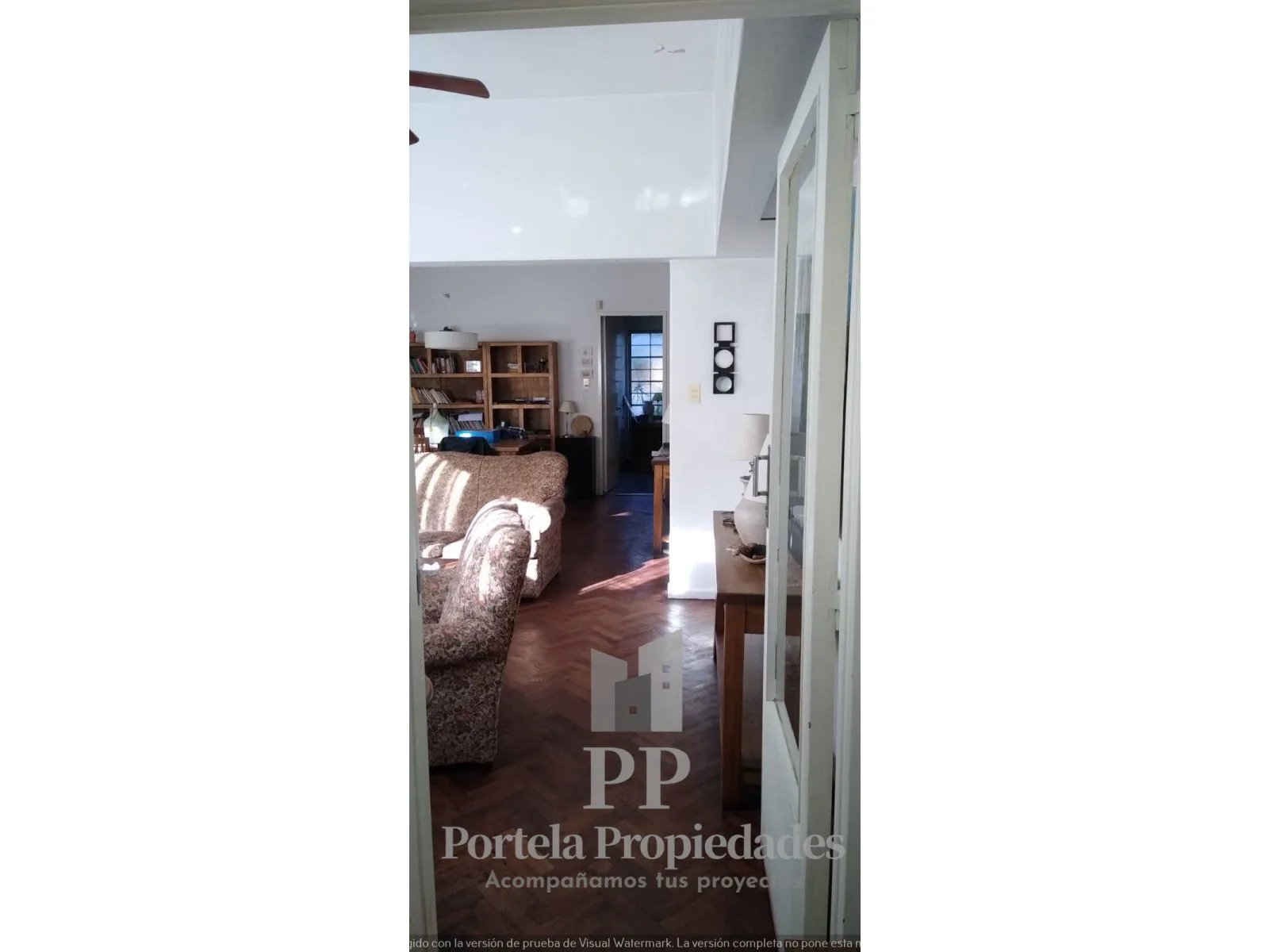 CASA EN VENTA 6 AMBIENTES CASTELAR SUR foto 4
