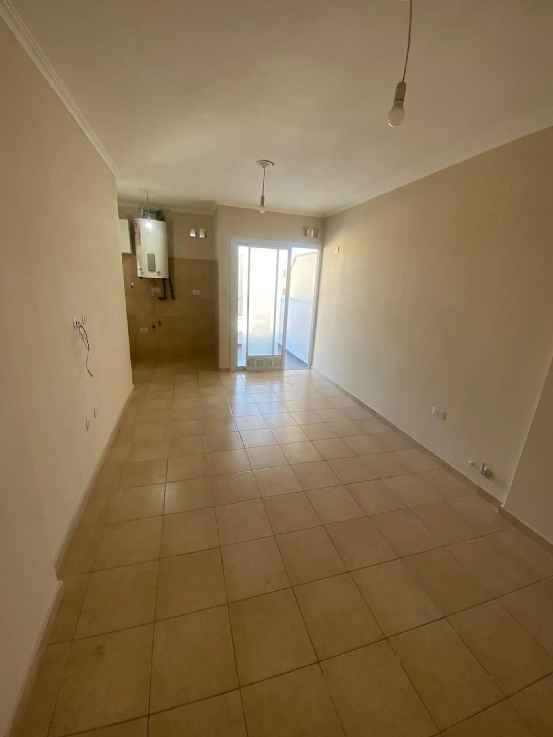 SE VENDE DPTO UN DORMITORIO  LUMINOSO CON PISCINA foto 3