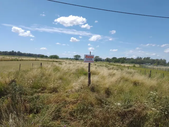 LOTE c/ ESCRITURA SOBRE CALLE ECUADOR - Bº LA PARADA