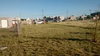 Interesante Terreno en Barrio el Nacional, Bahia Blanca foto 2