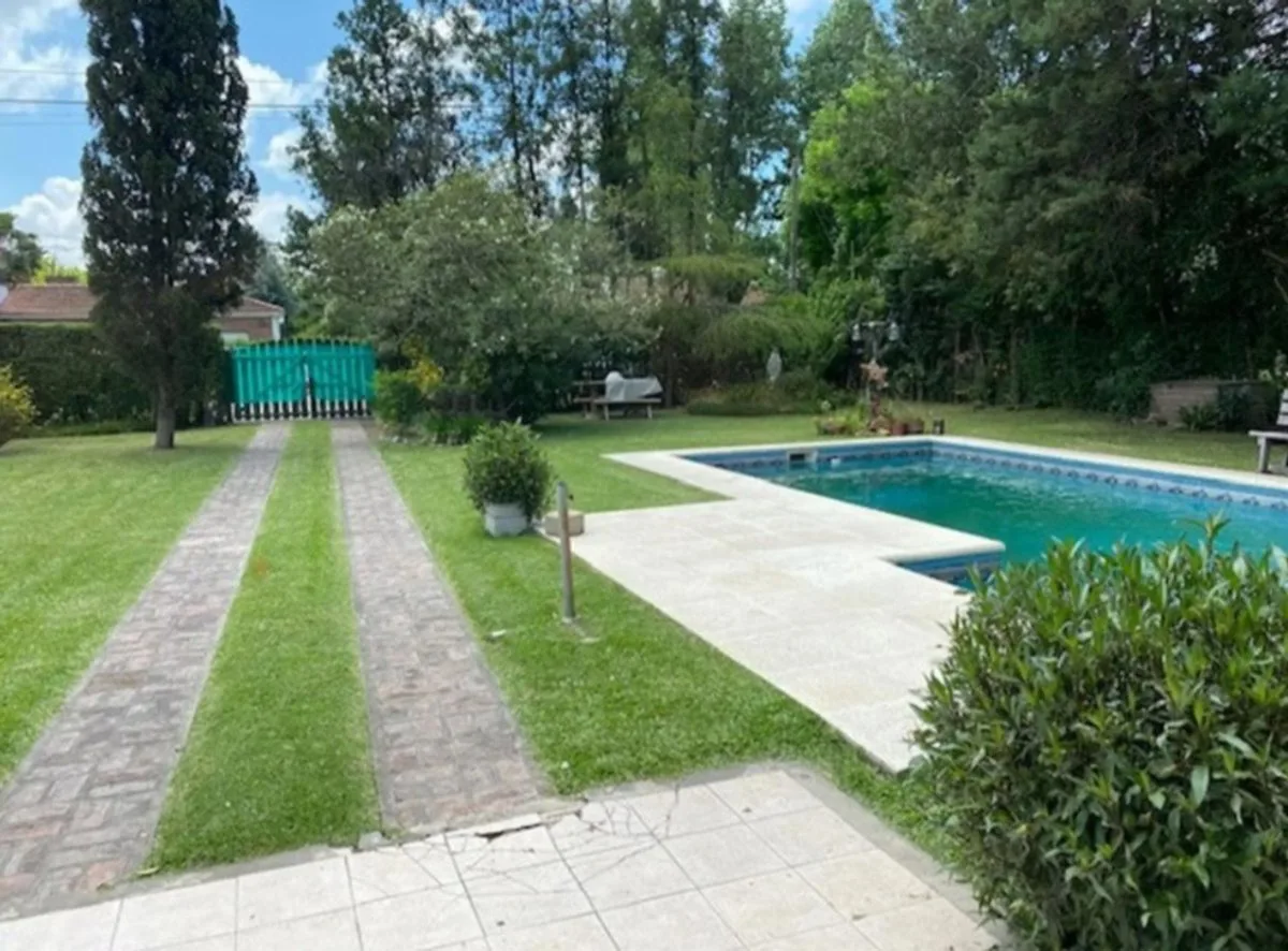 CASA QUINTA QUINCHO BARRIO MONTECARLO, DEL VISO foto 4