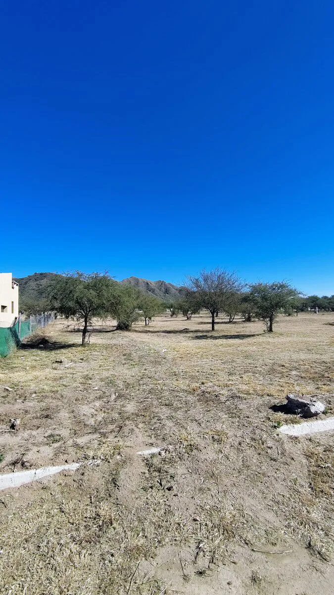 VENTA TERRENO 624 MTSS LAS ROSAS 2 foto 3