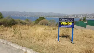 2 TERRENOS EN CARLOS PAZ CON LA MEJOR VISTA AL LAGO. LOTES DE CATEGORÍA foto 1