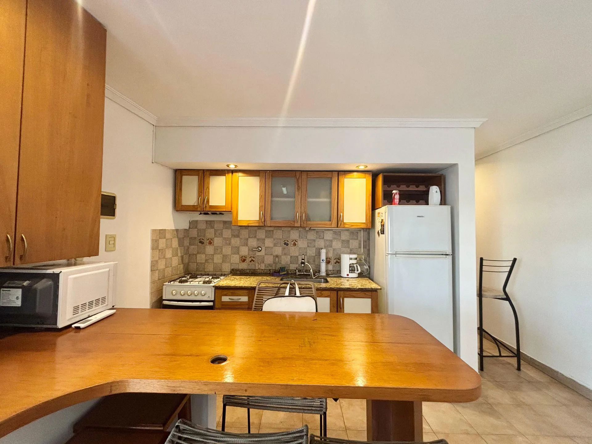 VENTA DEPTO 2 AMB + VESTIDOR + BALCON LANUS OESTE foto 3