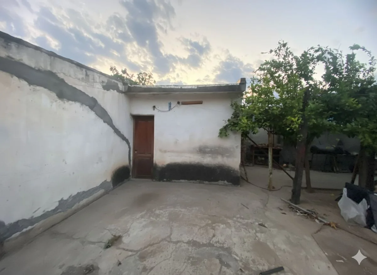 Venta de casa en Barrio Juramento foto 3